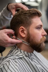Conseillère coiffure et visagisme hommes | Malaïka Conseil en Image à Grenoble